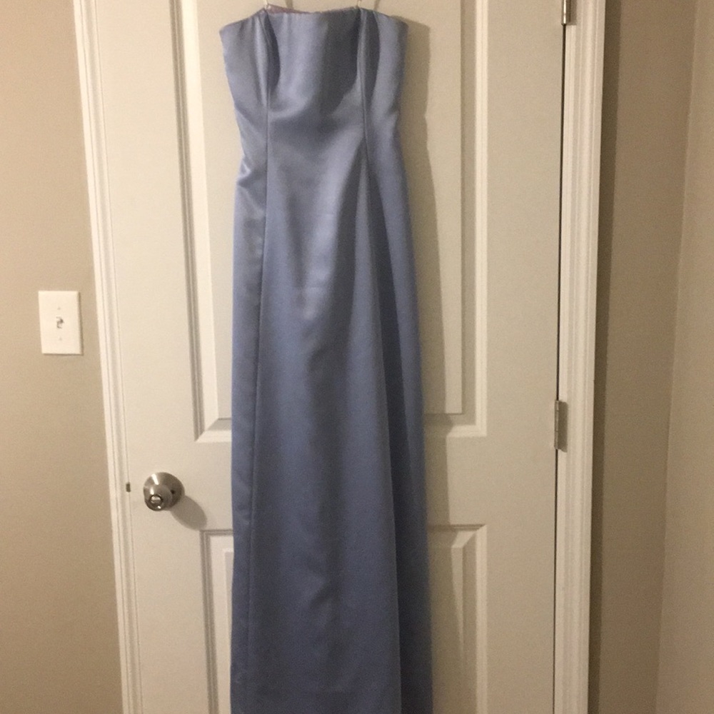 Nicole Miller - Size 0 - strapless - blue
